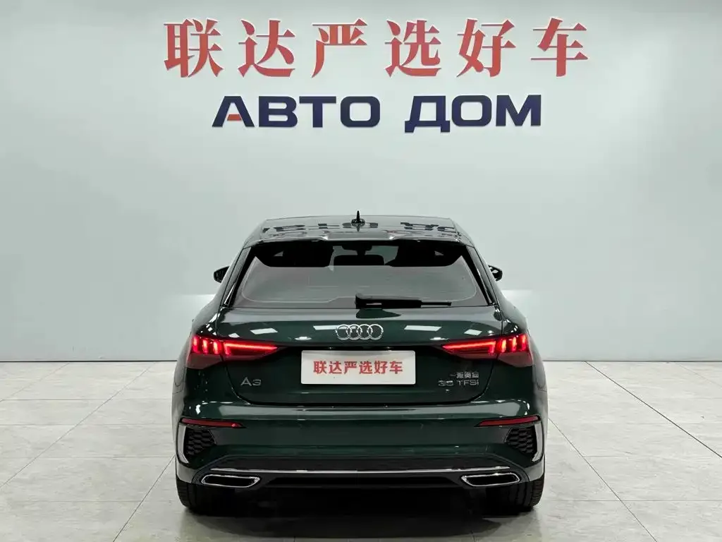Audi Audi A3 2023 Facelift Sportback 35 TFSI Fashion Sport — Фото автомобиля 5