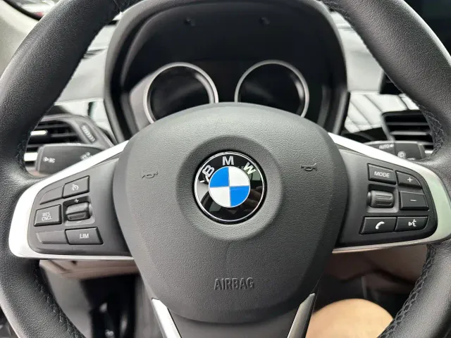 BMW X1 — Фото автомобиля 13