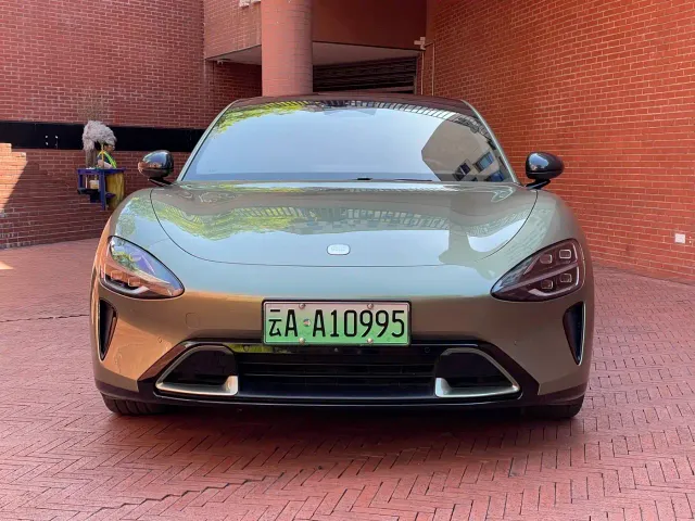 Xiaomi SU7 — Фото автомобиля 15