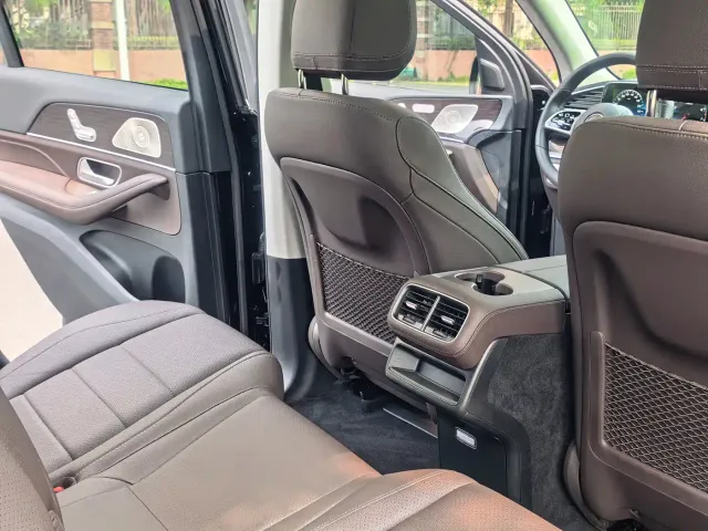 Mercedes-Benz GLE-Class — Фото автомобиля 8