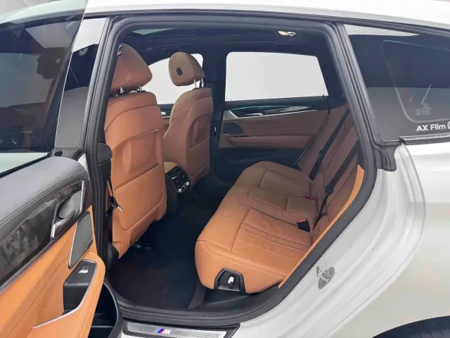 BMW 6 Series Gran Turismo — Фото автомобиля 5