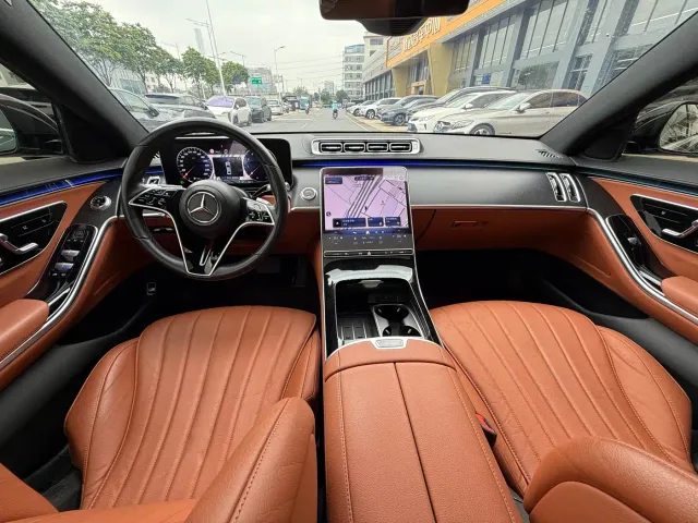Mercedes-Benz S-Class — Фото автомобиля 6