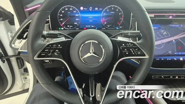 Mercedes-Benz E-Class E-класс W214 E300 4MATIC Exclusive — Фото автомобиля 13
