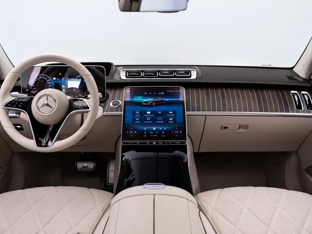 Mercedes-Benz Maybach S-Class — Фото автомобиля 10