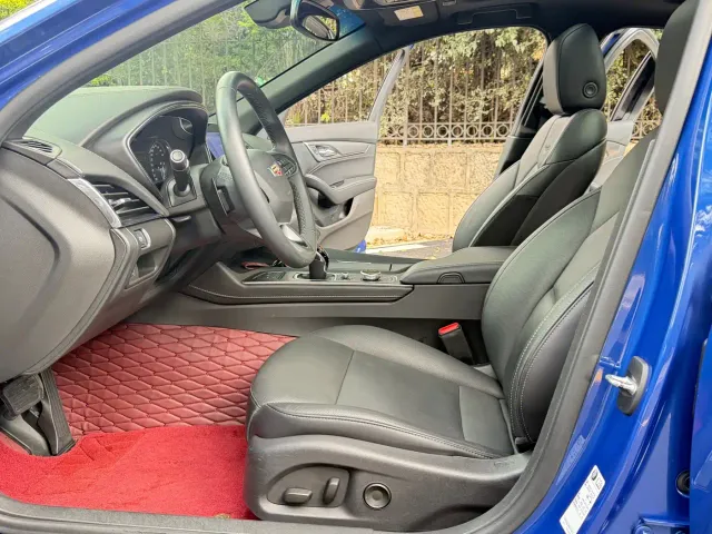 Cadillac CT5 — Фото автомобиля 6
