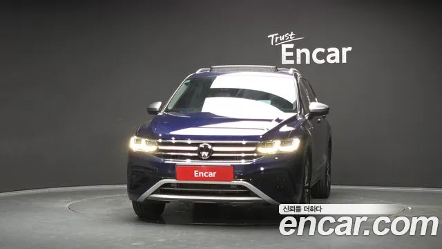 Volkswagen Tiguan — Фото автомобиля 3