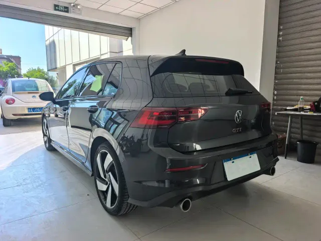 Volkswagen Golf GTI — Фото автомобиля 14