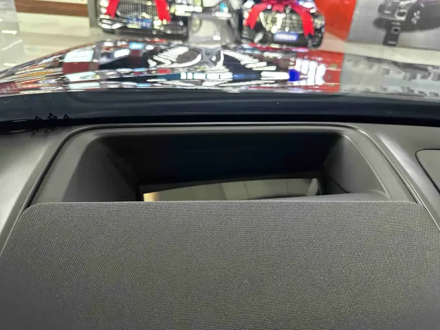 Geely Galaxy Galaxy M9 2025 Base Model — Фото автомобиля 9