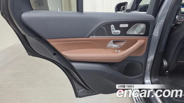 Mercedes-Benz GLE-Class — Фото автомобиля 5