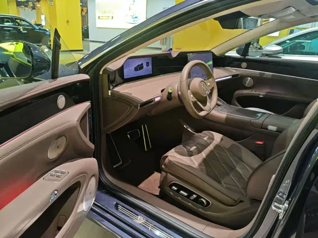 Stelato S9T — Фото автомобиля 15