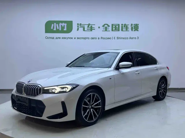 Фотография автомобиля — BMW 3 Series