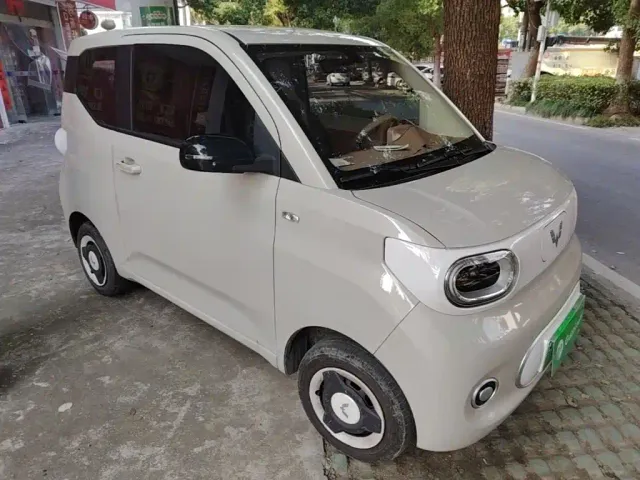 Wuling Hongguang Mini EV — Фото автомобиля 3