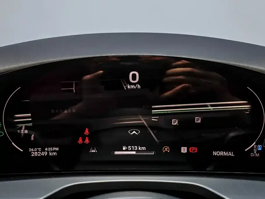 Porsche Panamera 2024 Panamera Executive Long Wheelbase 2.9T — Фото автомобиля 17