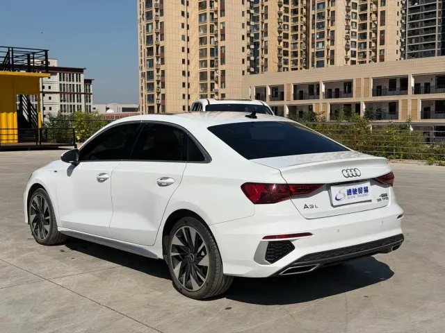Audi A3 — Фото автомобиля 6