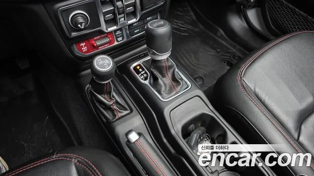Jeep Wrangler Wrangler (JL) — Фото автомобиля 9