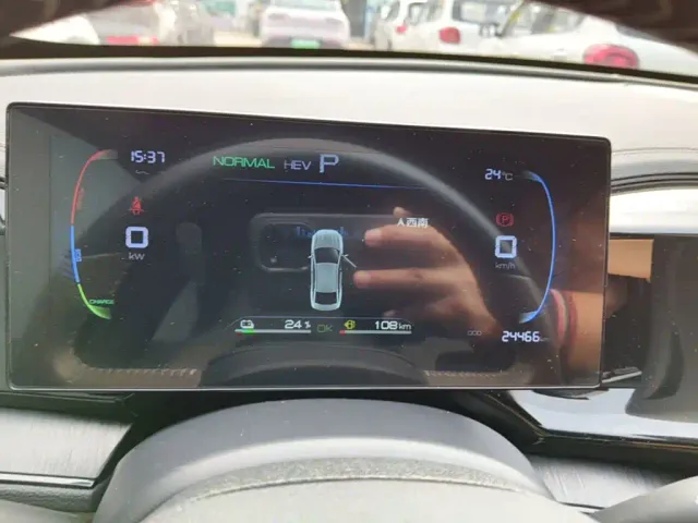 BYD Qin PLUS — Фото автомобиля 11