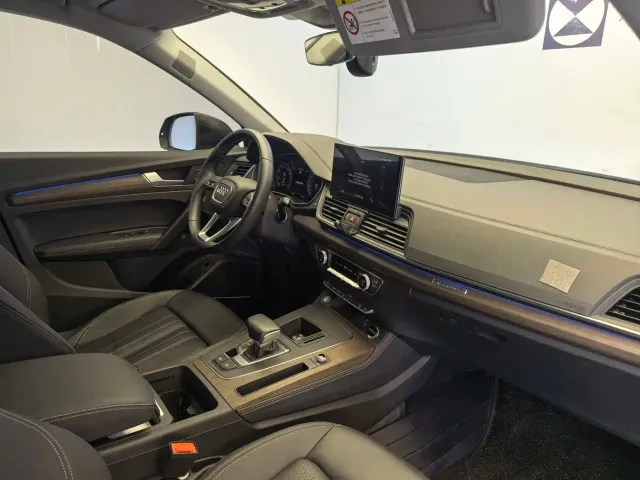 Audi Q5L — Фото автомобиля 15