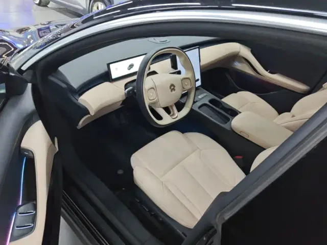 Nio ET5 Touring — Фото автомобиля 15