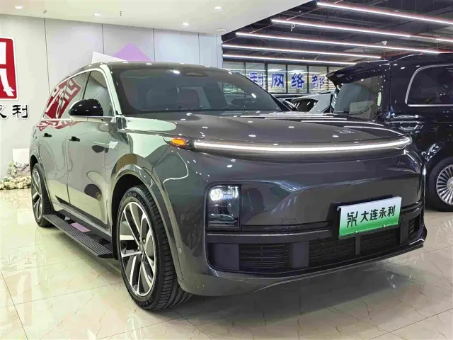 Li Auto L9 — Фото автомобиля 3