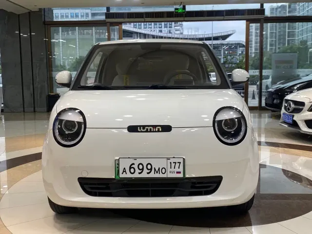 Changan Lumin — Фото автомобиля 2