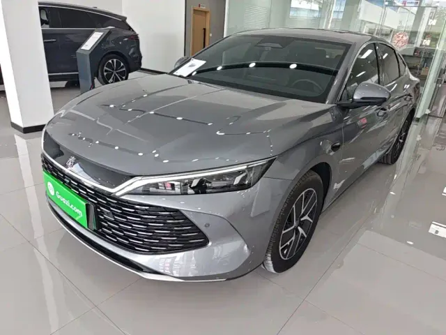 Фотография автомобиля — BYD Qin L