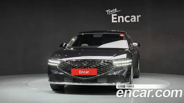 Genesis G90 Бензин 3.5 турбо AWD — Фото автомобиля 3