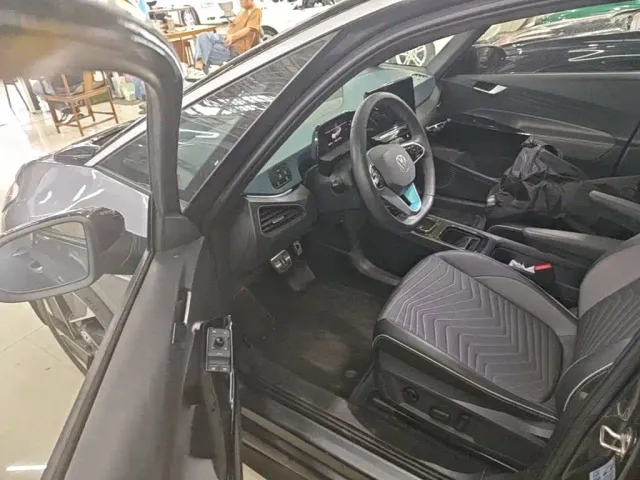 Volkswagen ID.3 — Фото автомобиля 15