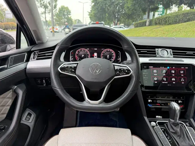 Volkswagen Magotan — Фото автомобиля 14