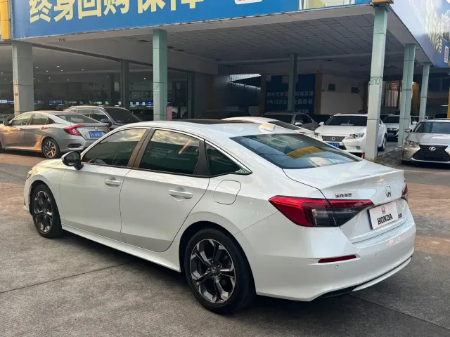 Honda Civic — Фото автомобиля 9