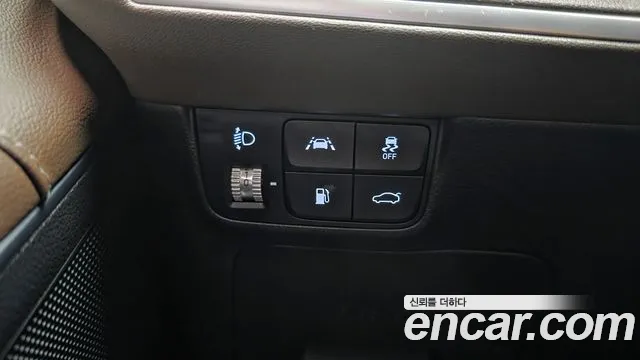 Hyundai Grandeur New — Фото автомобиля 24