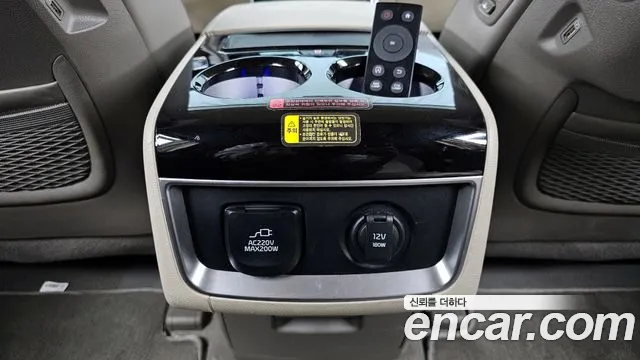 Kia Canival Carnival 4 поколение Дизель 7 мест Hi-Limousine — Фото автомобиля 25