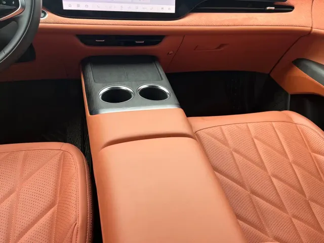 Changan CS75 Plus — Фото автомобиля 16