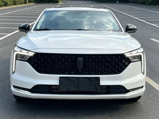 Bestune B70 — Фото автомобиля 2