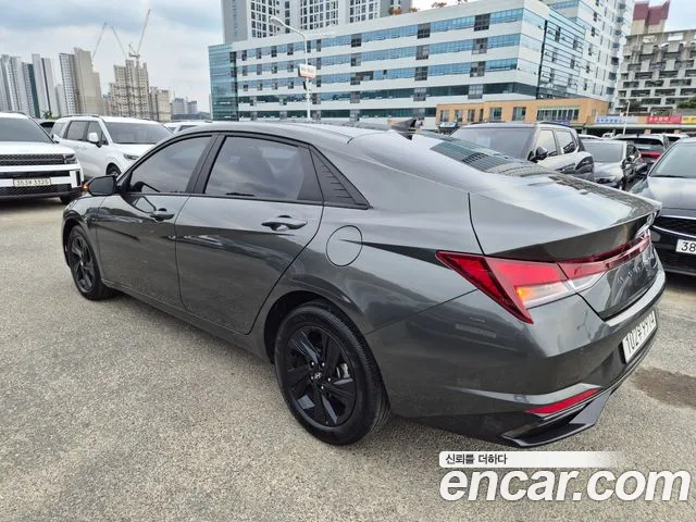 Hyundai Avante CN7 — Фото автомобиля 6