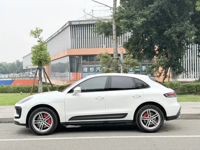 Porsche Macan — Фото автомобиля 7