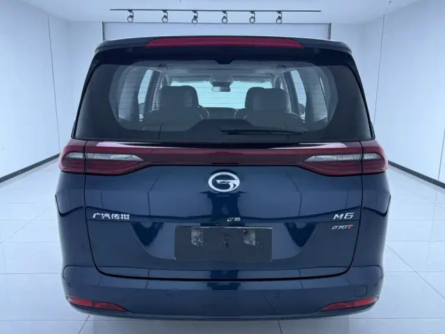 GAC Trumpchi M6 — Фото автомобиля 5