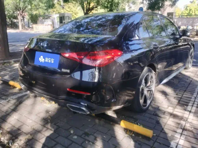 Mercedes-Benz C-Class — Фото автомобиля 3
