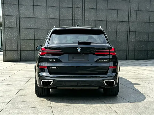 BMW X5 — Фото автомобиля 17