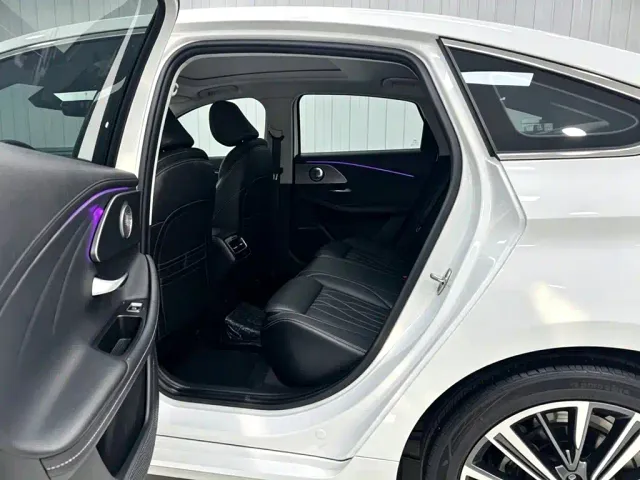 Chery Arrizo 8 — Фото автомобиля 4