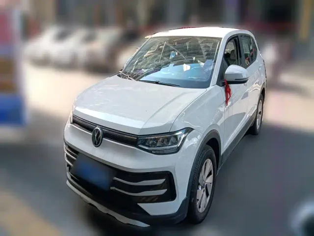 Фотография автомобиля — Volkswagen Tharu