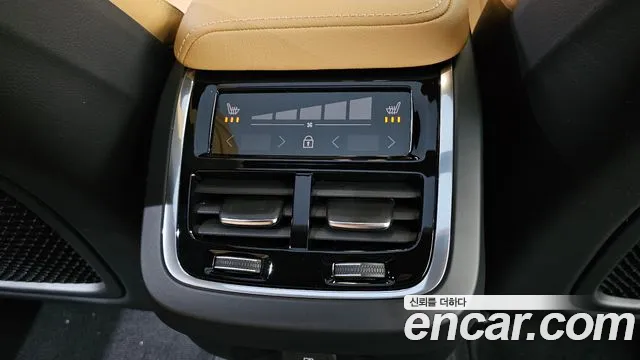 Вольво S60 S60 третьего поколения B5 Ultimate Bright — Фото автомобиля 18