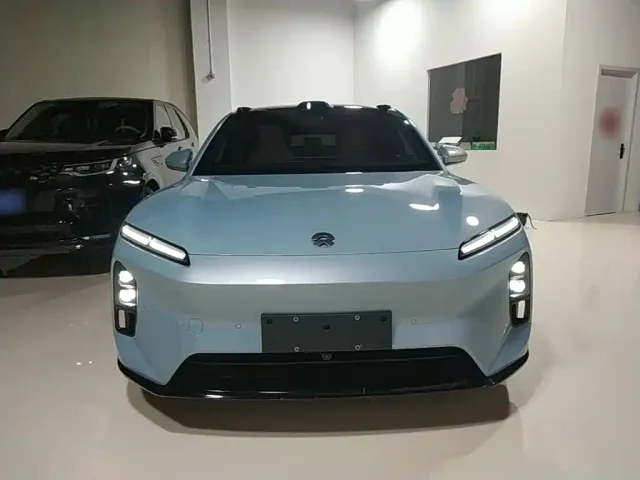 Nio ET5 Touring — Фото автомобиля 2