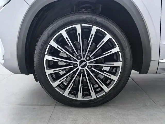 Geely Xingyue L — Фото автомобиля 17