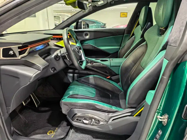 Lotus Eletre — Фото автомобиля 7