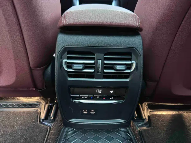 BMW 3 Series — Фото автомобиля 17