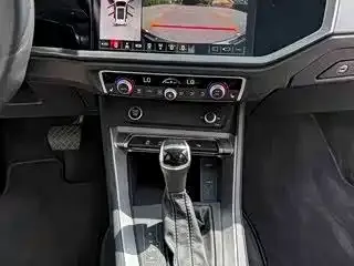 Audi Q3 — Фото автомобиля 6