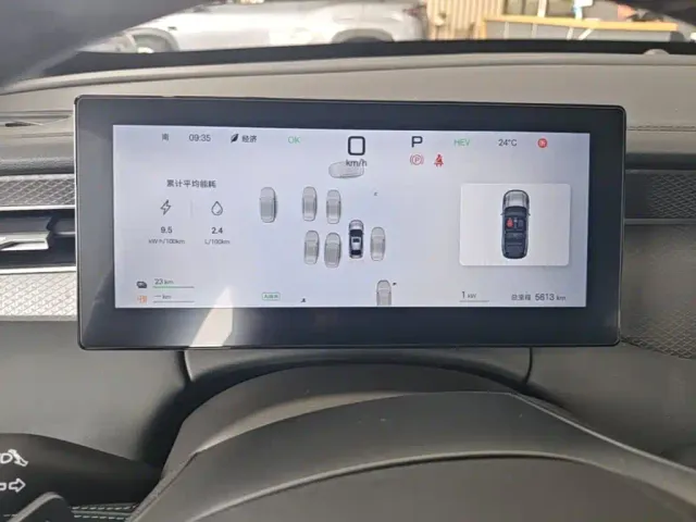 BYD Qin PLUS — Фото автомобиля 11