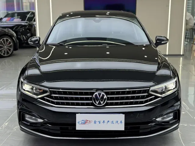 Volkswagen Magotan — Фото автомобиля 2