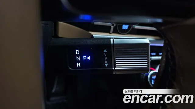Hyundai Santa Fe MX5 — Фото автомобиля 9