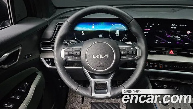 Kia Sportage Sportage 5-е поколение Бензин 1.6 турбо 2WD — Фото автомобиля 12